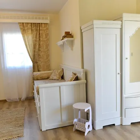 Nas Salas Bed & Breakfast