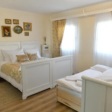 Nas Salas Bed & Breakfast *