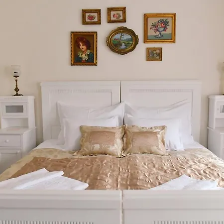 Nas Salas Bed & Breakfast *